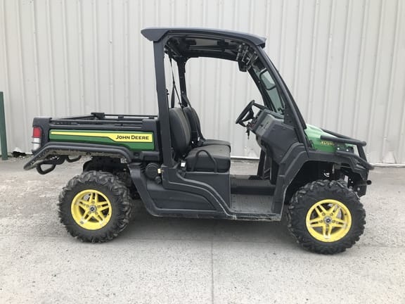 2023 John Deere XUV 835M Equipment Image0