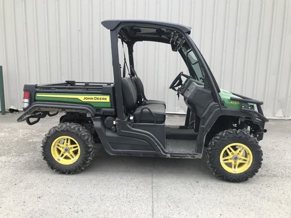Image of John Deere XUV 835M Primary image
