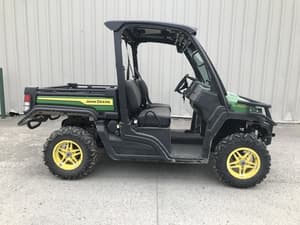 2023 John Deere XUV 835M Image
