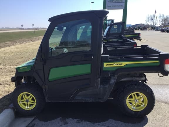 Image of John Deere XUV 835M equipment image 4