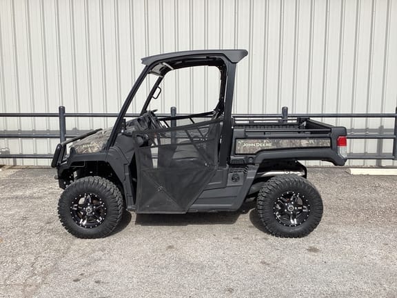 Main image John Deere XUV 835M