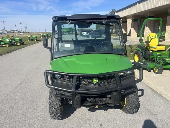 Image of John Deere XUV 835M equipment image 1