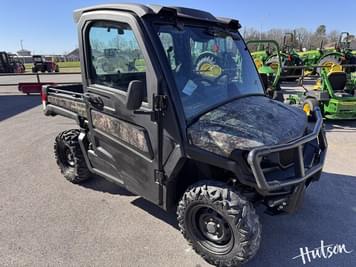 Main image John Deere XUV 835M