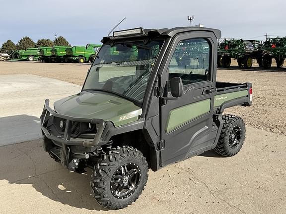 Image of John Deere XUV 835M Primary image