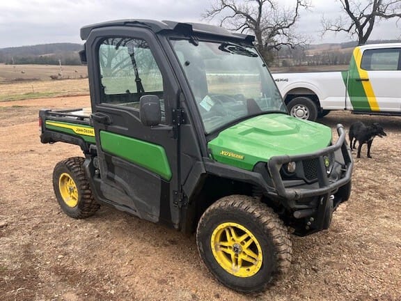 2023 John Deere XUV 835M Equipment Image0
