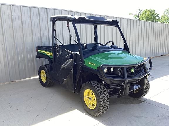 Image of John Deere XUV 835M equipment image 3