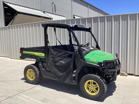 Image of John Deere XUV 835M equipment image 4