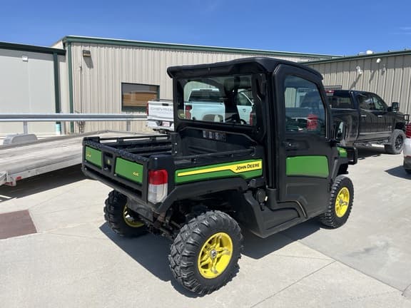 Image of John Deere XUV 835M equipment image 3