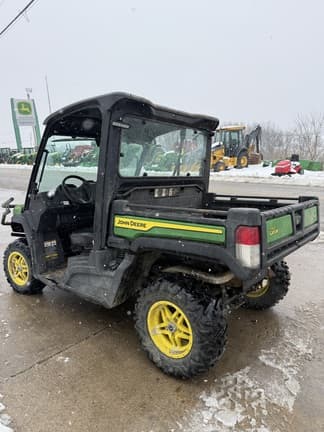 Image of John Deere XUV 835M equipment image 4