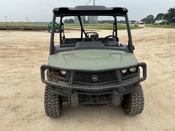 Image of John Deere XUV 835M equipment image 3