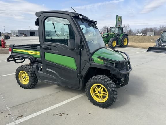 Image of John Deere XUV 835M equipment image 3