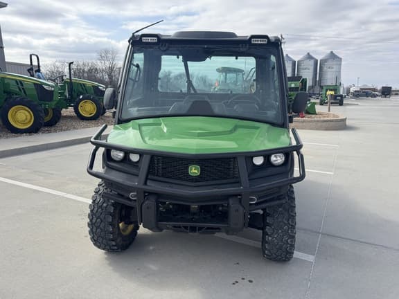 Image of John Deere XUV 835M equipment image 1