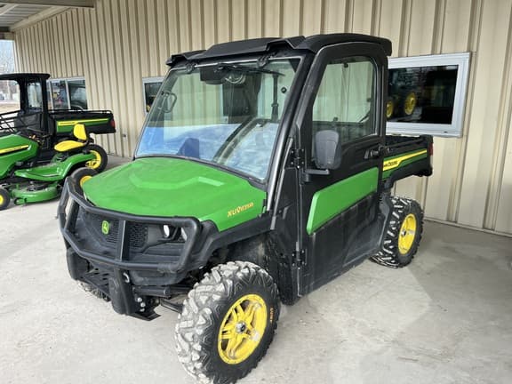 Image of John Deere XUV 835M Primary image