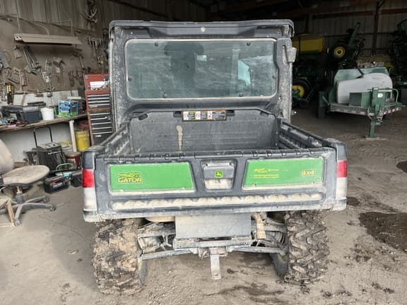 Image of John Deere XUV 835M equipment image 3
