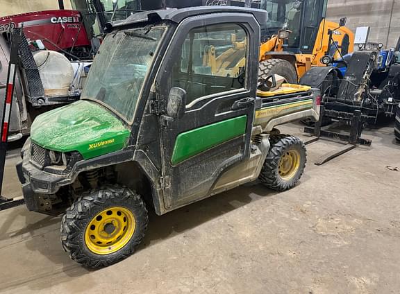 Image of John Deere XUV 835M Image 0