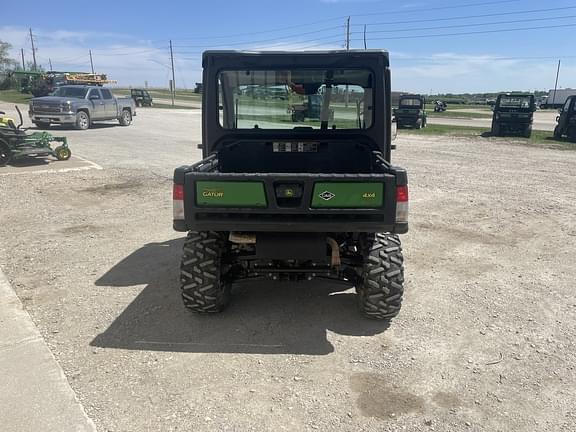 Image of John Deere XUV 835M equipment image 3