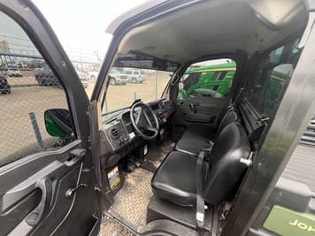 Main image John Deere XUV 835M