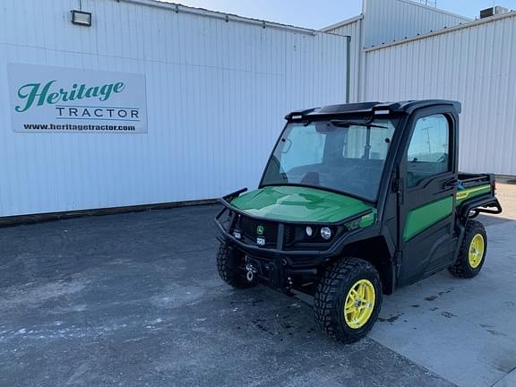 Image of John Deere XUV 835M equipment image 1