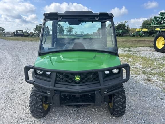 Image of John Deere XUV 835M equipment image 2