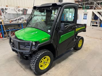 Main image John Deere XUV 835M