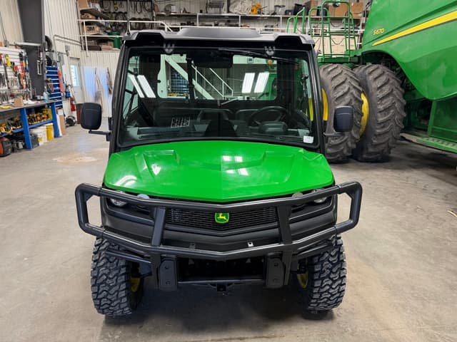 Image of John Deere XUV 835M equipment image 1
