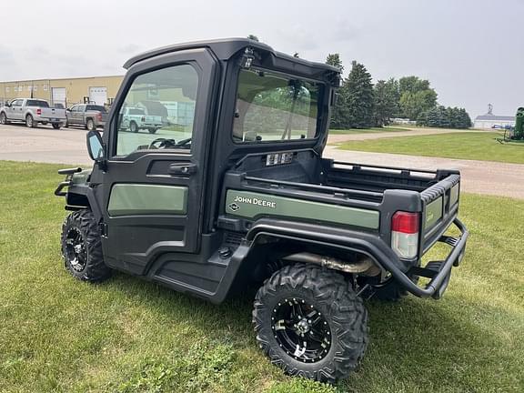 Image of John Deere XUV 835M equipment image 4