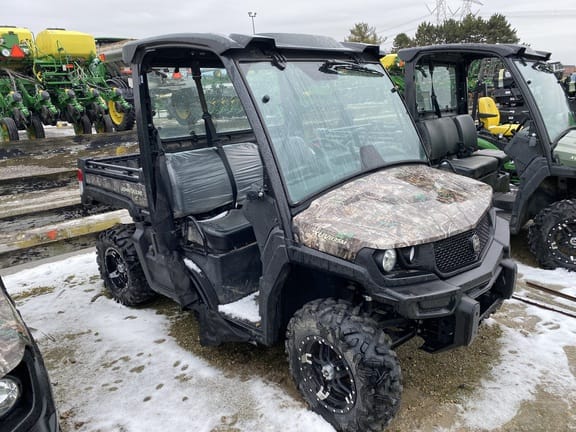 Main image John Deere XUV 835M
