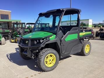 Main image John Deere XUV 835M