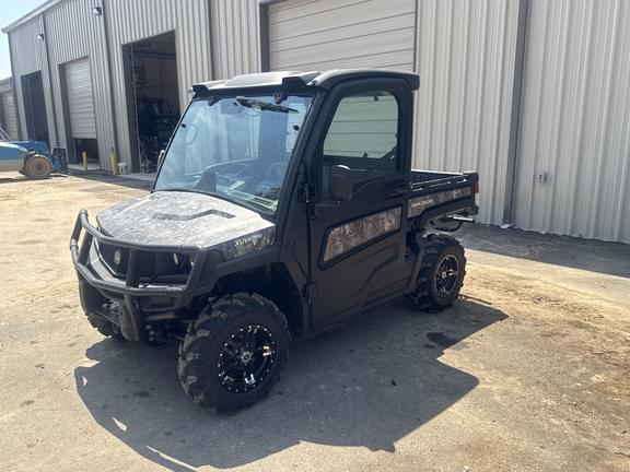 Image of John Deere XUV 835M equipment image 4
