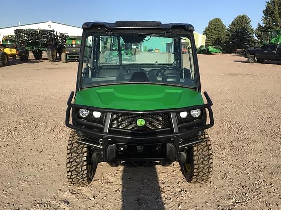 Image of John Deere XUV 835M equipment image 1