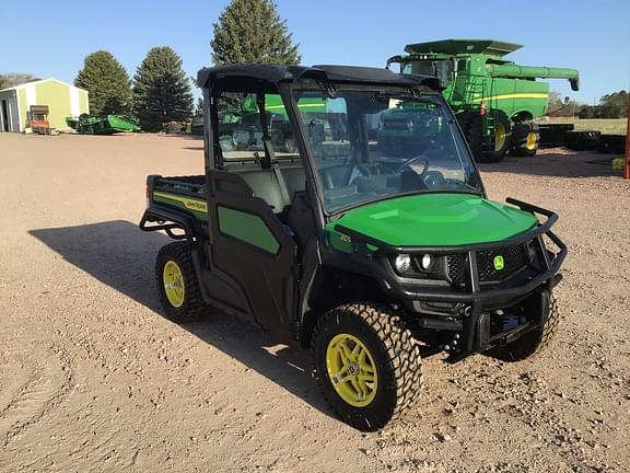 Image of John Deere XUV 835M Primary image
