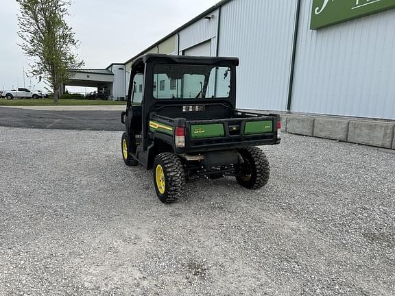 Image of John Deere XUV 835M equipment image 3