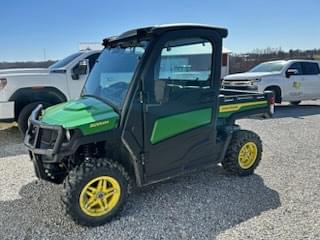 Image of John Deere XUV 835M equipment image 1