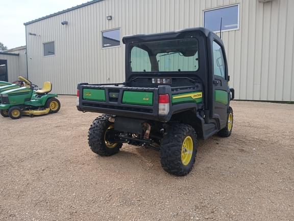 Image of John Deere XUV 835M equipment image 3