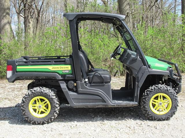 Image of John Deere XUV 835M equipment image 4