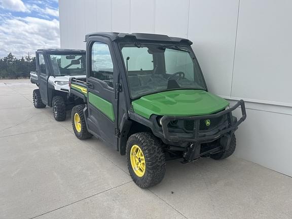 Image of John Deere XUV 835M Primary image