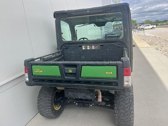 Image of John Deere XUV 835M equipment image 3