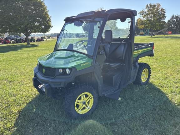 Image of John Deere XUV 835M equipment image 4