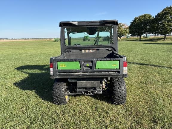 Image of John Deere XUV 835M equipment image 2