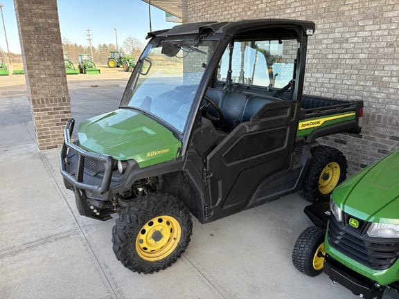 2023 John Deere XUV 835M Equipment Image0