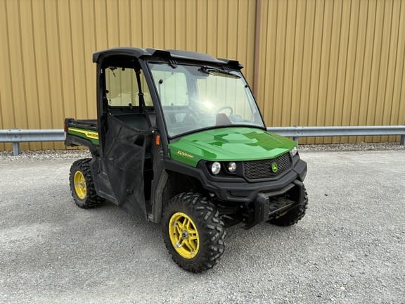 2023 John Deere XUV 835M Equipment Image0