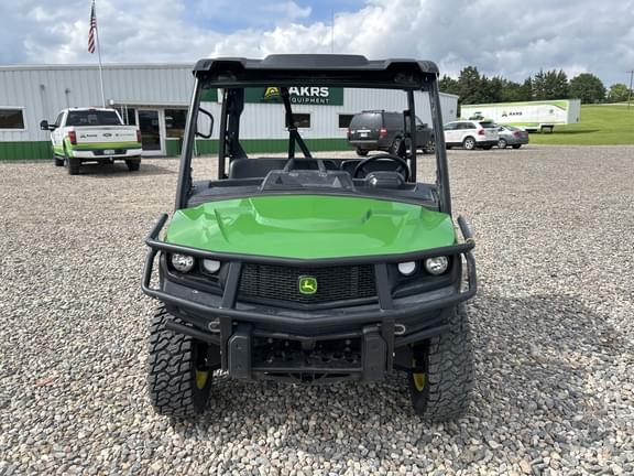 Image of John Deere XUV 835M equipment image 1