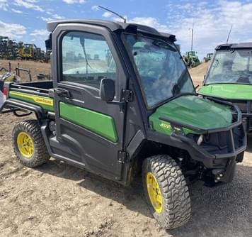 Main image John Deere XUV 835M