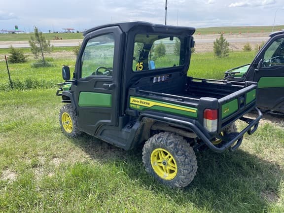 Image of John Deere XUV 835M equipment image 3