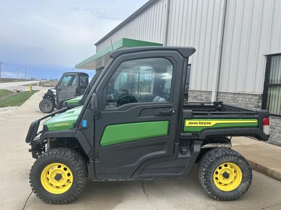 Image of John Deere XUV 835M equipment image 3