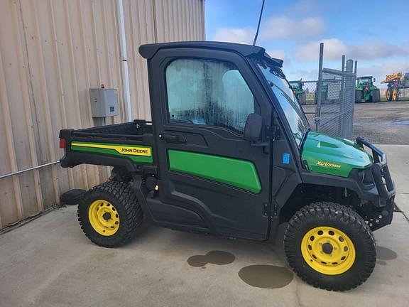 Image of John Deere XUV 835M equipment image 3