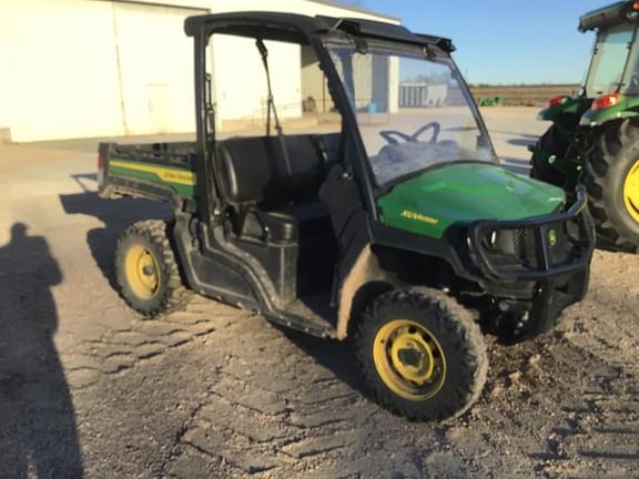 Image of John Deere XUV 835M equipment image 2