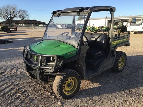 Image of John Deere XUV 835M Primary image