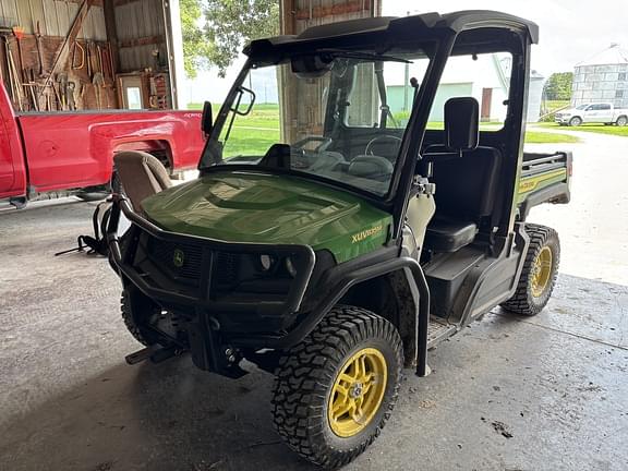 Image of John Deere XUV 835M Primary image