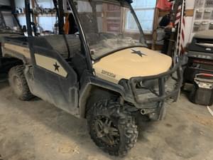 2023 John Deere XUV 835M Honor Edition Image